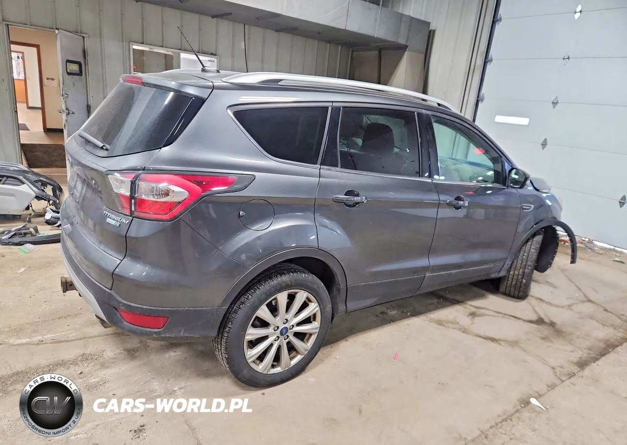 2017 Ford Escape Titanium VIN:1FMCU9J98HUA27482 - 3