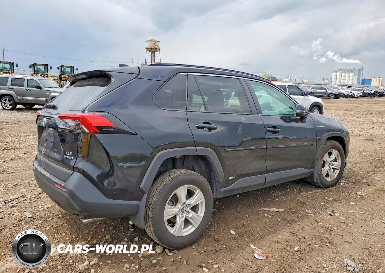 2021 Toyota Rav4 Hybrid Xle VIN:4T3R6RFV2MU013170 - 3