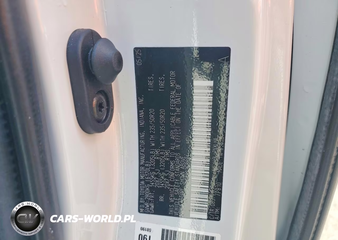 2025 Toyota Sienna Platinum 7-Passenger VIN:5TDERKEC2SS265884 - 12