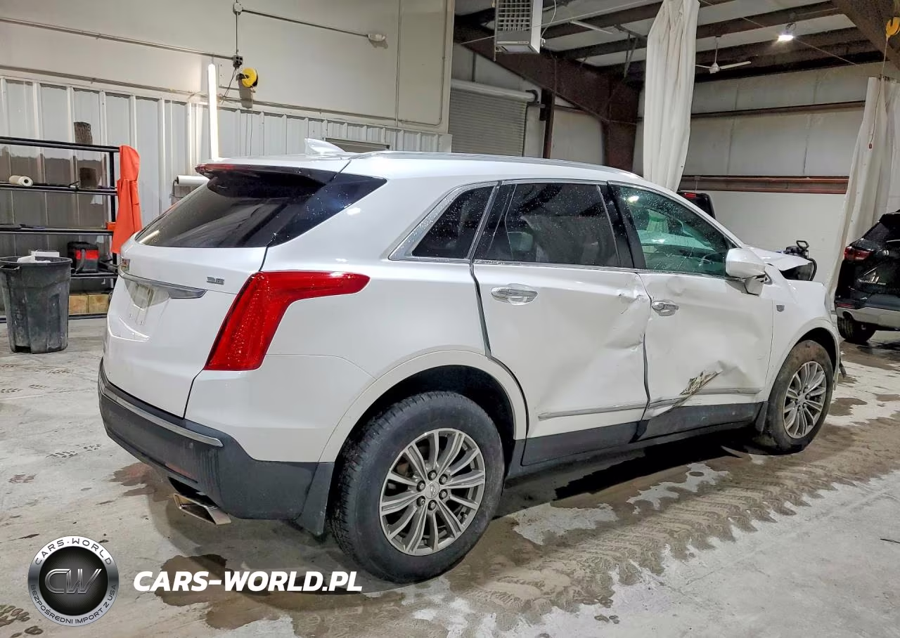 2017 Cadillac Xt5 Luxury VIN:1GYKNDRS5HZ157627 - 3