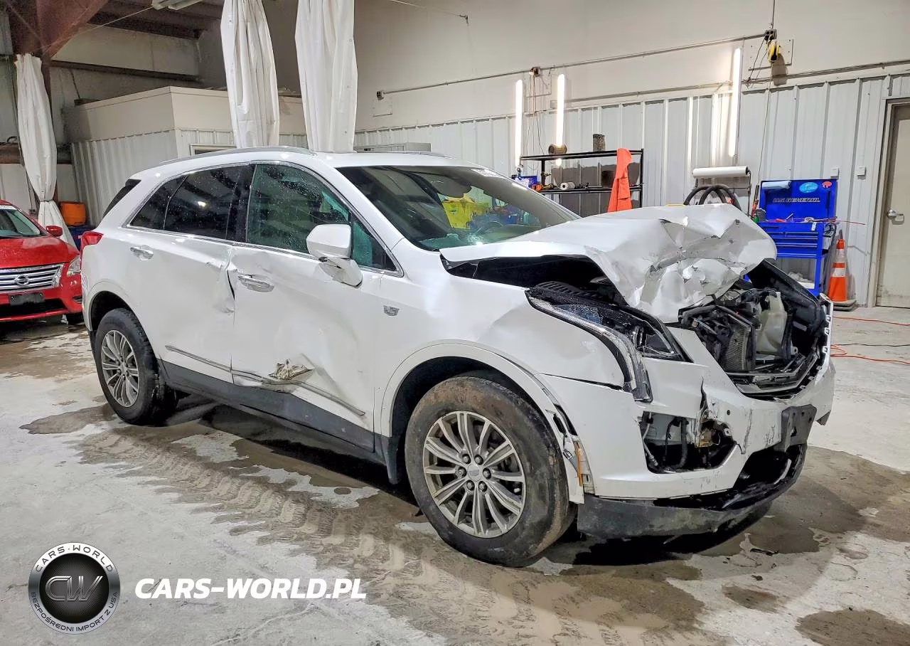 2017 Cadillac Xt5 Luxury VIN:1GYKNDRS5HZ157627 - 4