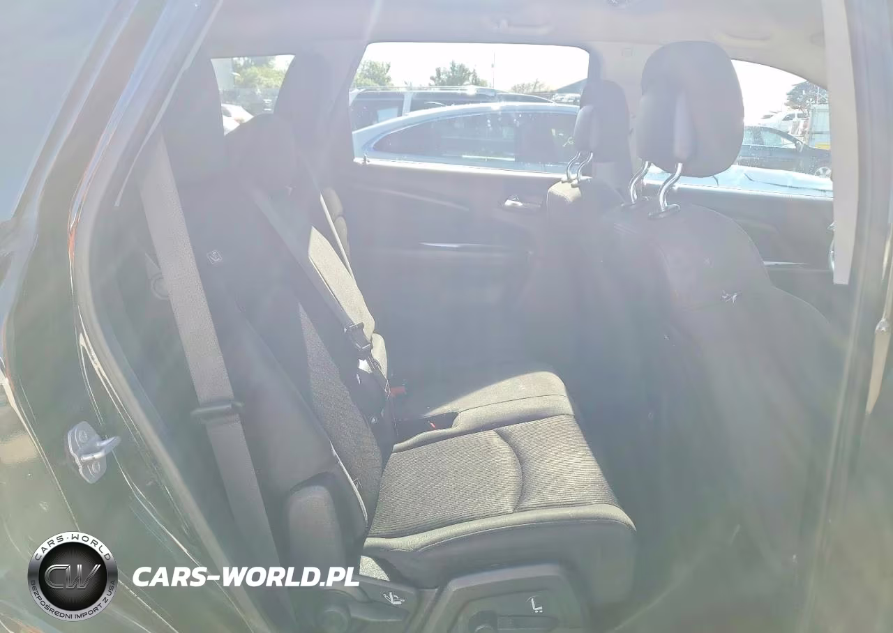 2018 Dodge Journey Se VIN:3C4PDCAB5JT229315 - 11