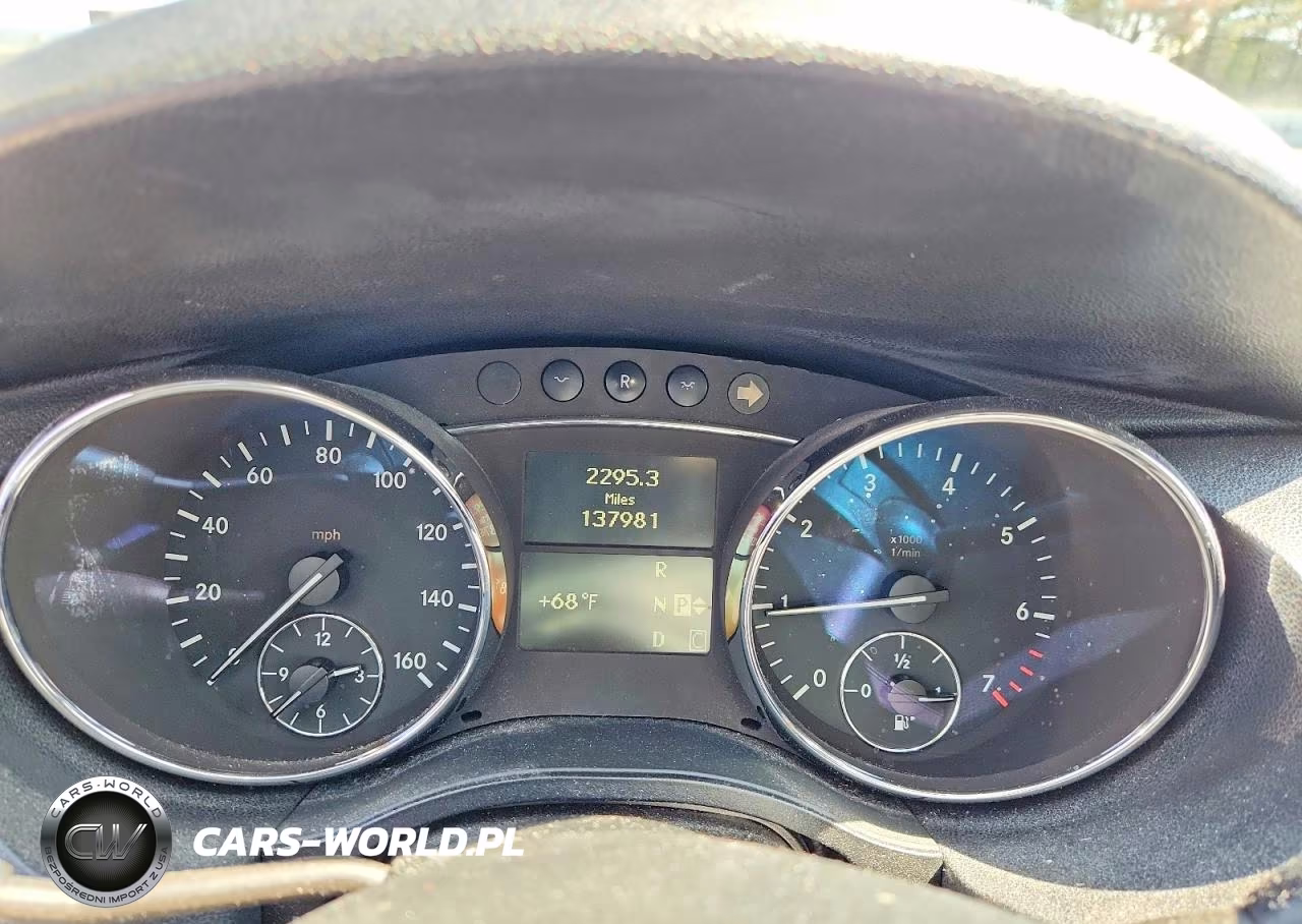 2010 Mercedes-Benz R 350 4Matic VIN:4JGCB6FE9AA107343 - 9