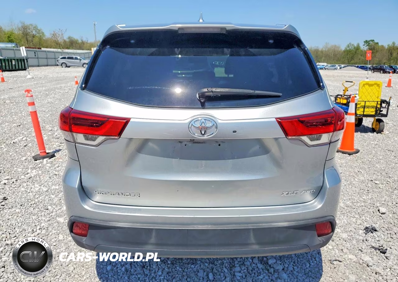 2017 Toyota Highlander Xle VIN:5TDJZRFH2HS438801 - 6
