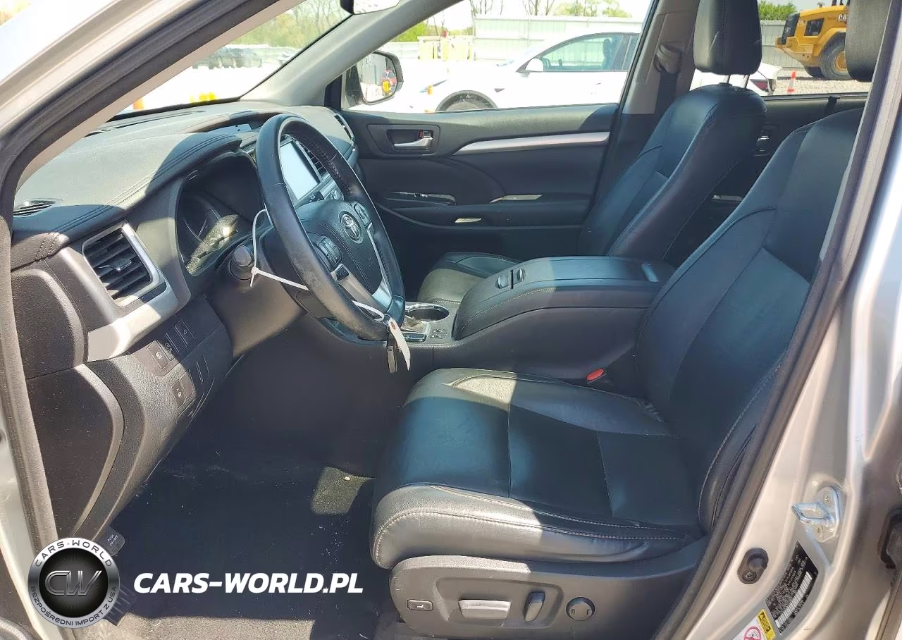 2017 Toyota Highlander Xle VIN:5TDJZRFH2HS438801 - 7