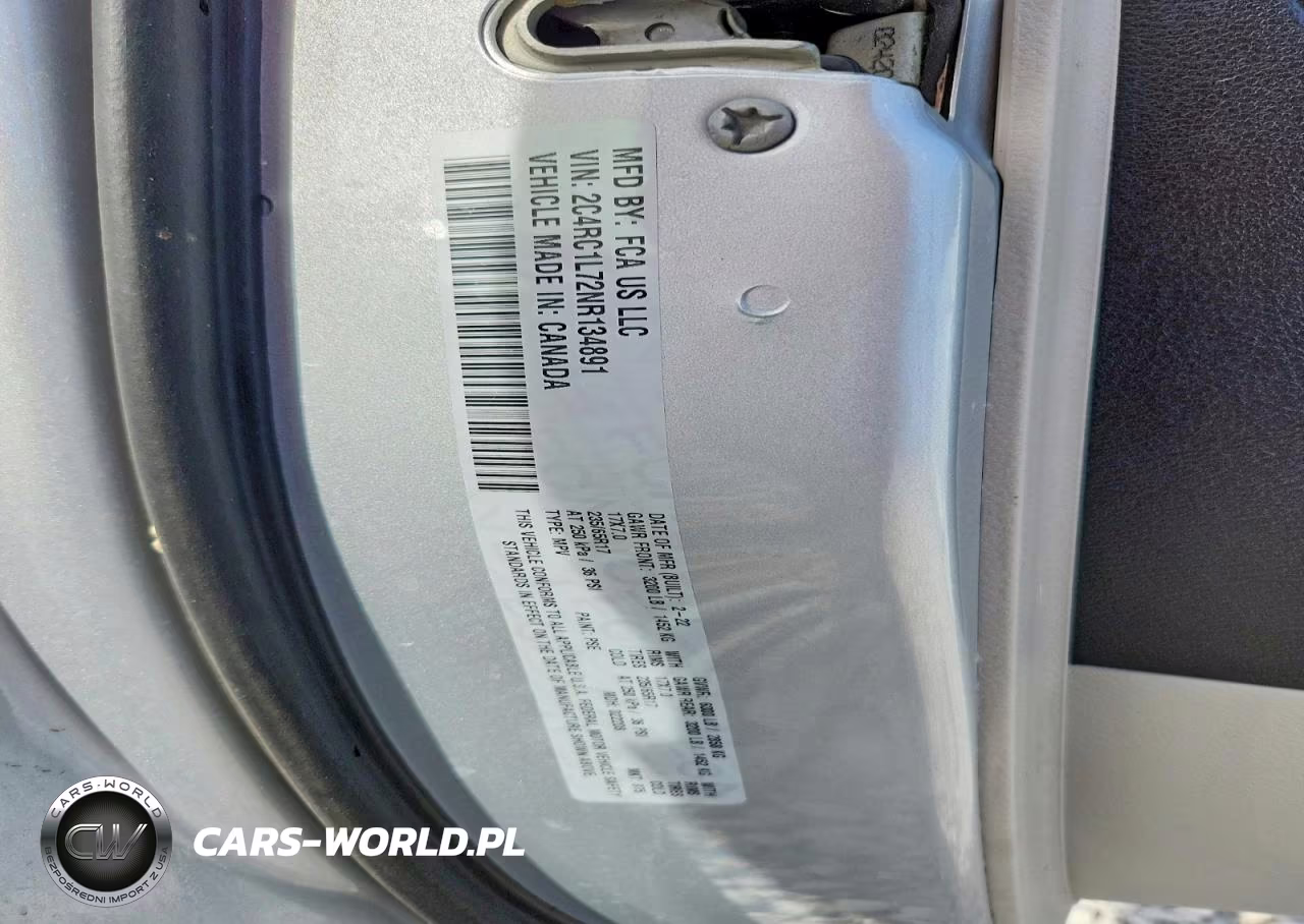2022 Chrysler Pacifica Hybrid Touring L VIN:2C4RC1L72NR134891 - 14
