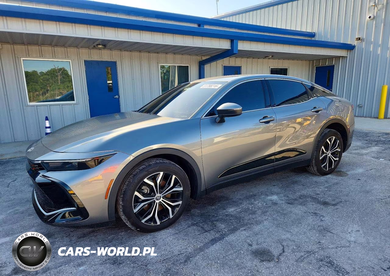 2023 Toyota Crown Xle – zdjęcie 1 z 12
