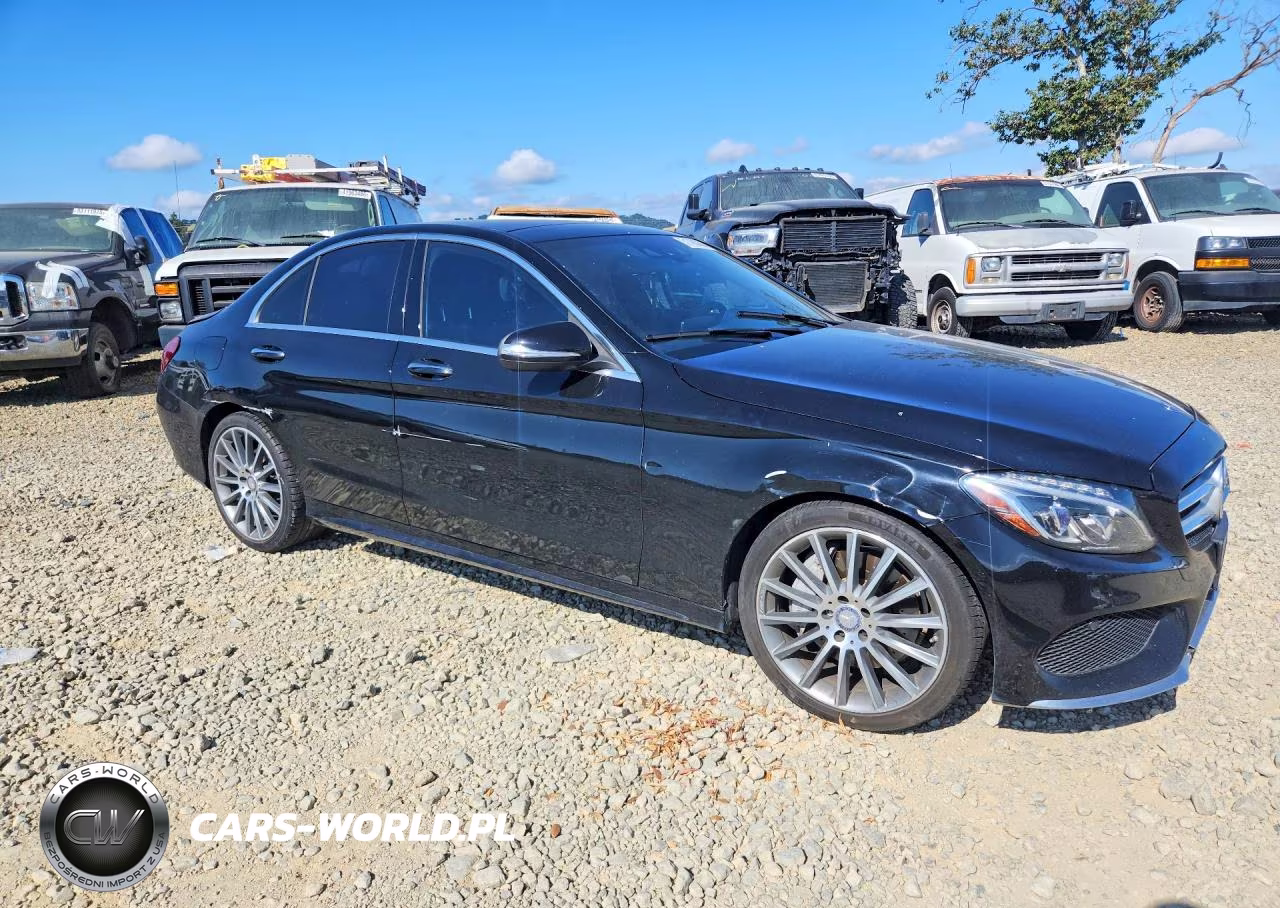2015 Mercedes-Benz C 300 4Matic VIN:55SWF4KB8FU007740 - 4
