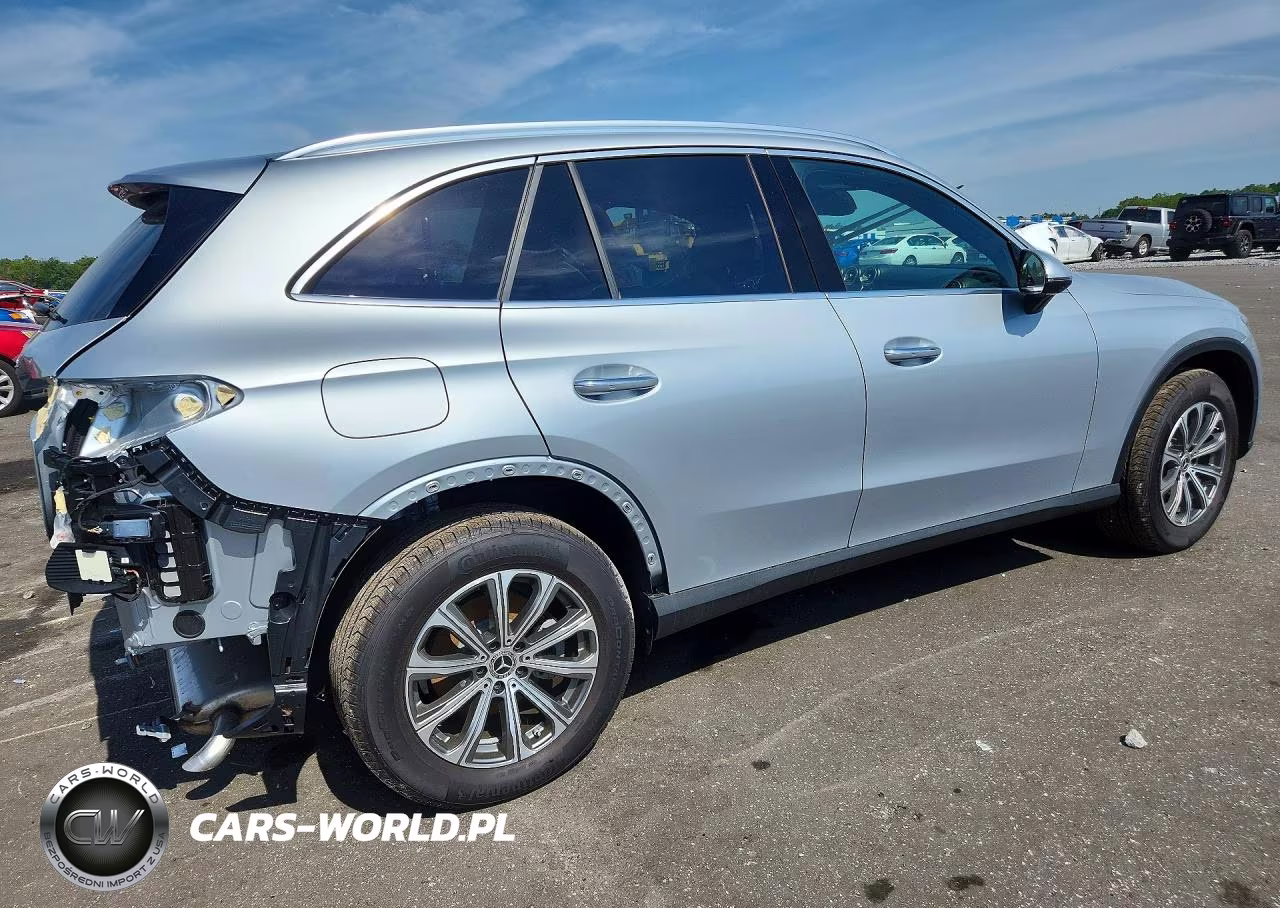 2026 Mercedes-Benz Glc 300 VIN:W1NKM4GB7TF495741 - 3