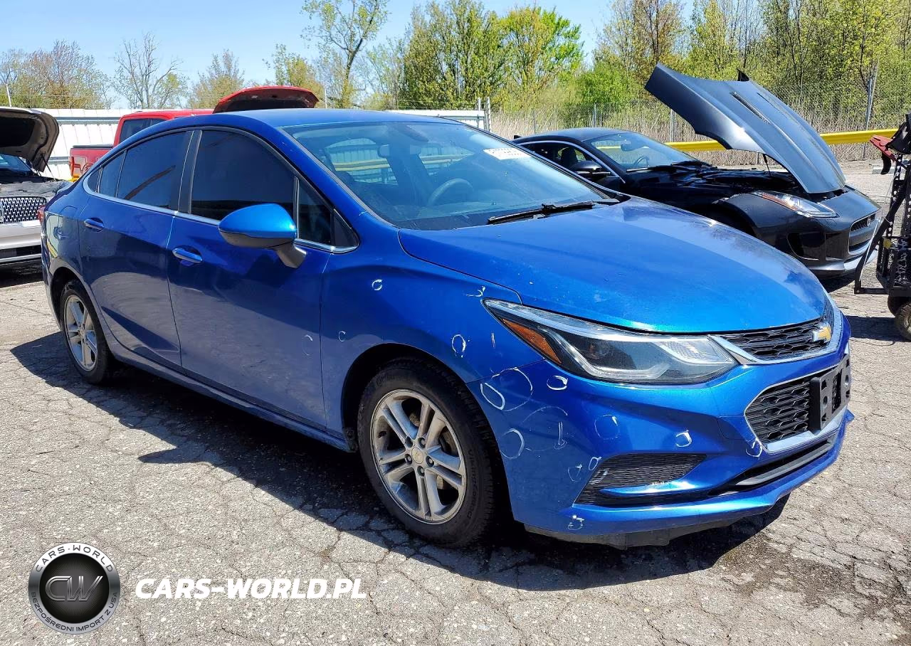 2017 Chevrolet Cruze Lt VIN:3G1BE5SM9HS522792 - 4