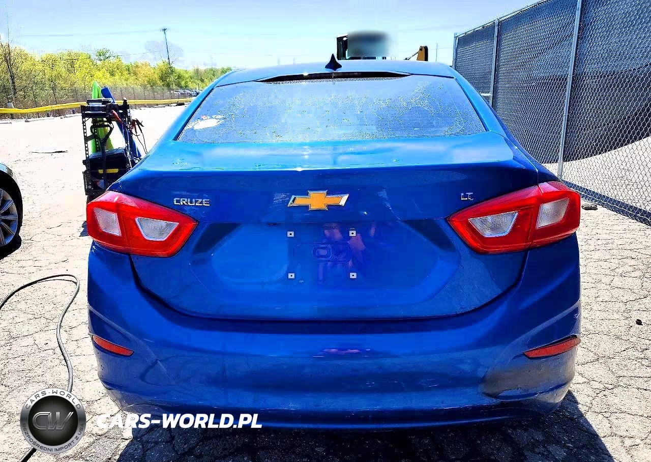 2017 Chevrolet Cruze Lt VIN:3G1BE5SM9HS522792 - 6