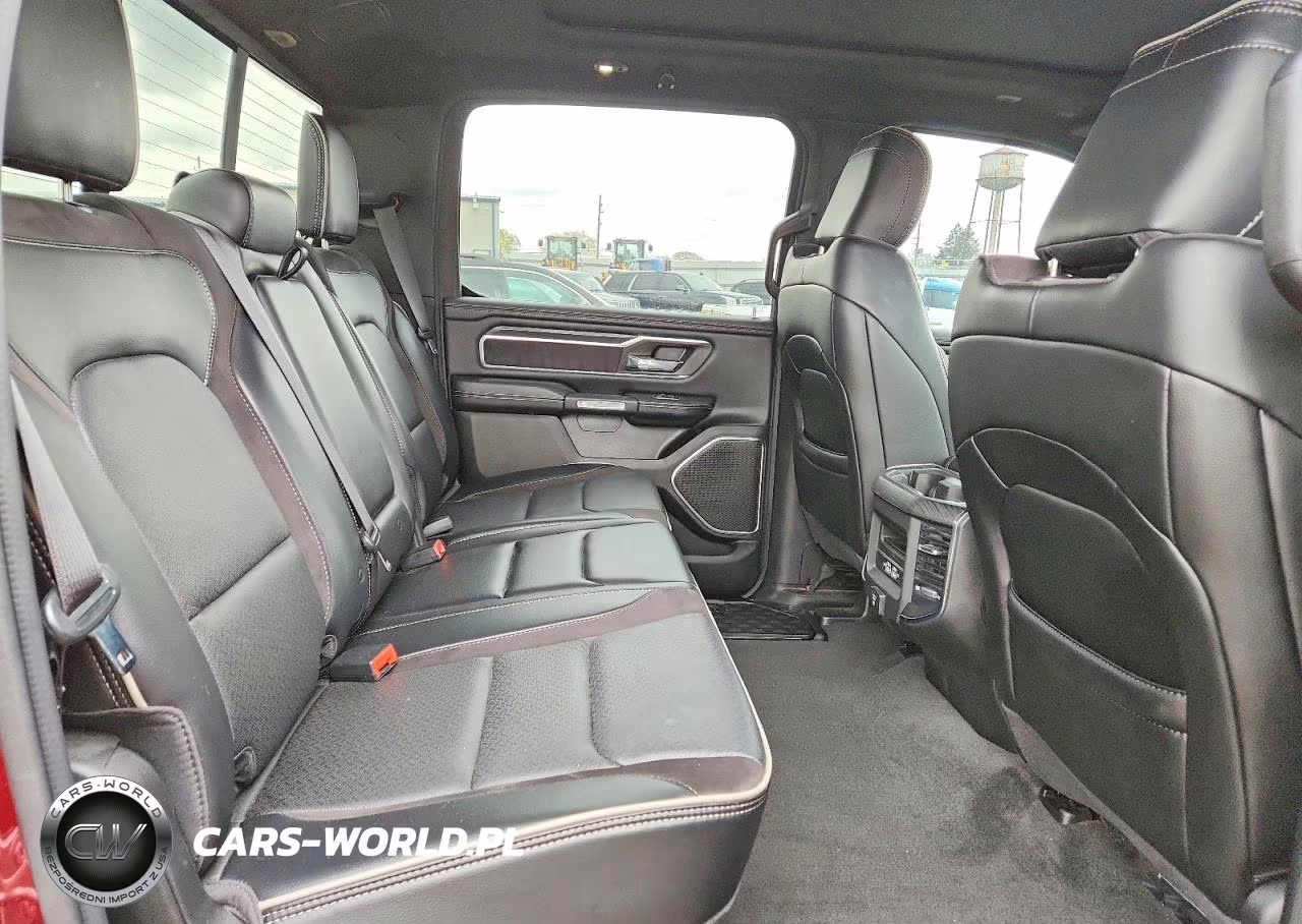 2023 Ram 1500 Laramie VIN:1C6SRFJT4PN621076 - 10