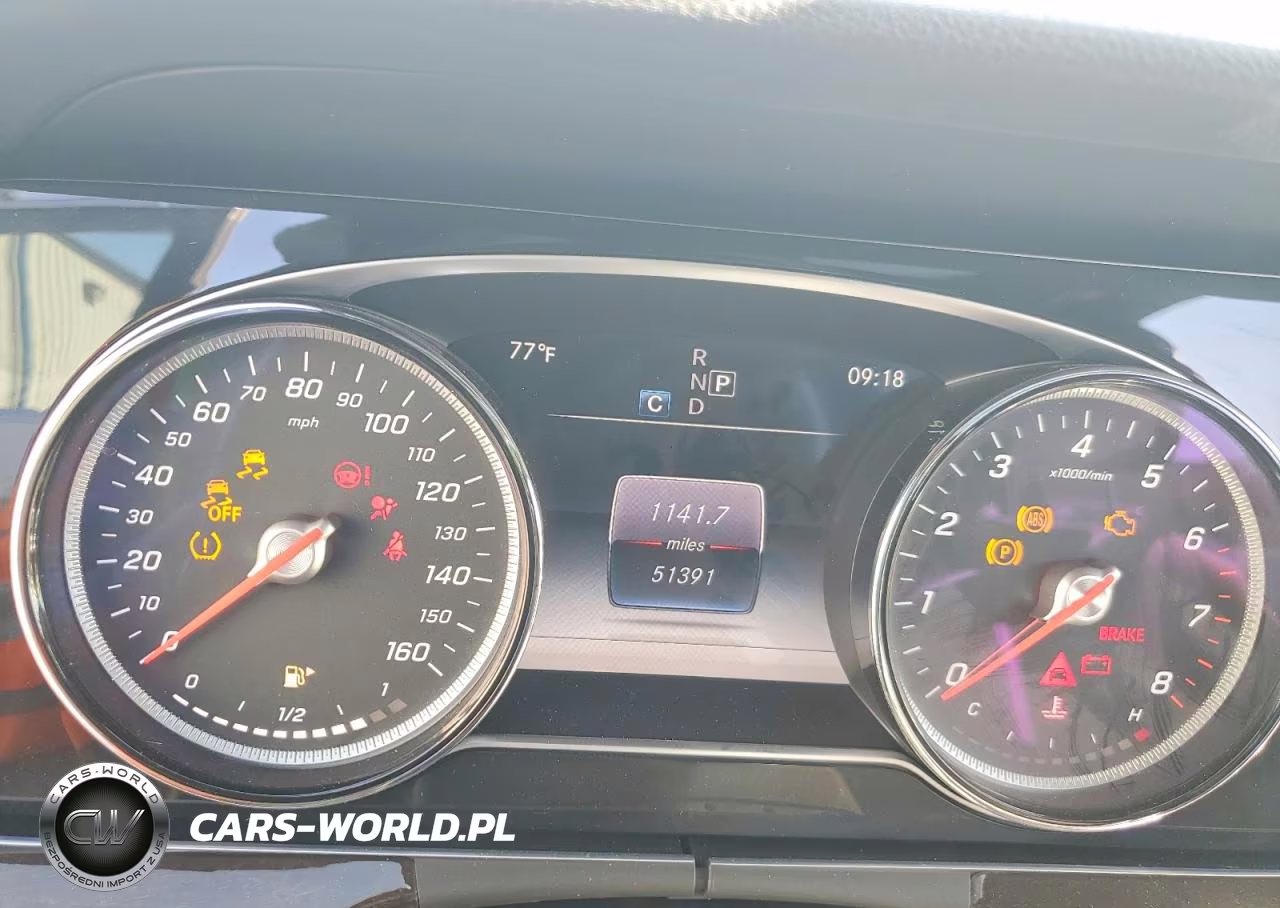 2019 Mercedes-Benz E 300 VIN:WDDZF4JB6KA563909 - 9