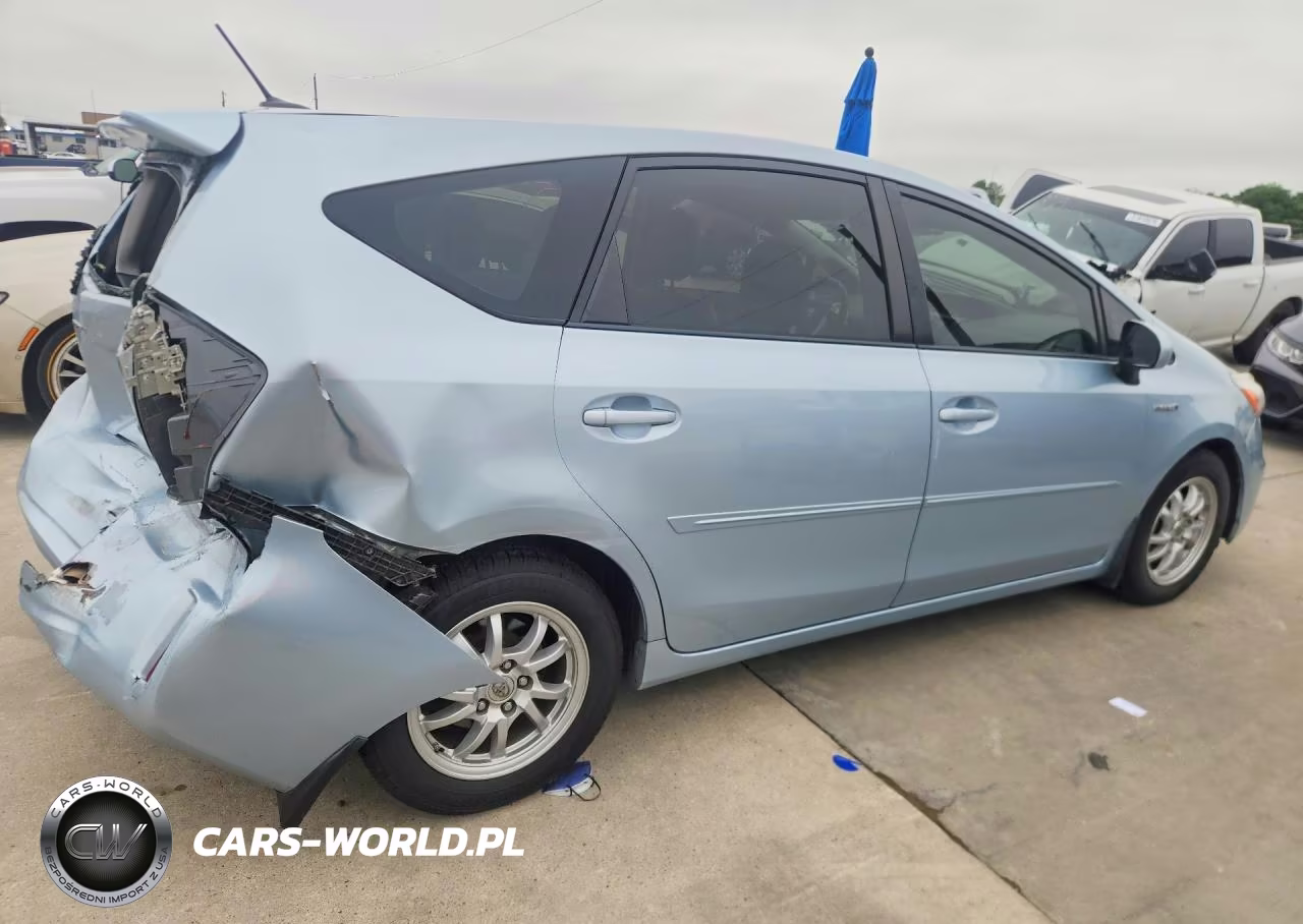 2013 Toyota Prius V Three VIN:JTDZN3EU2D3228981 - 3