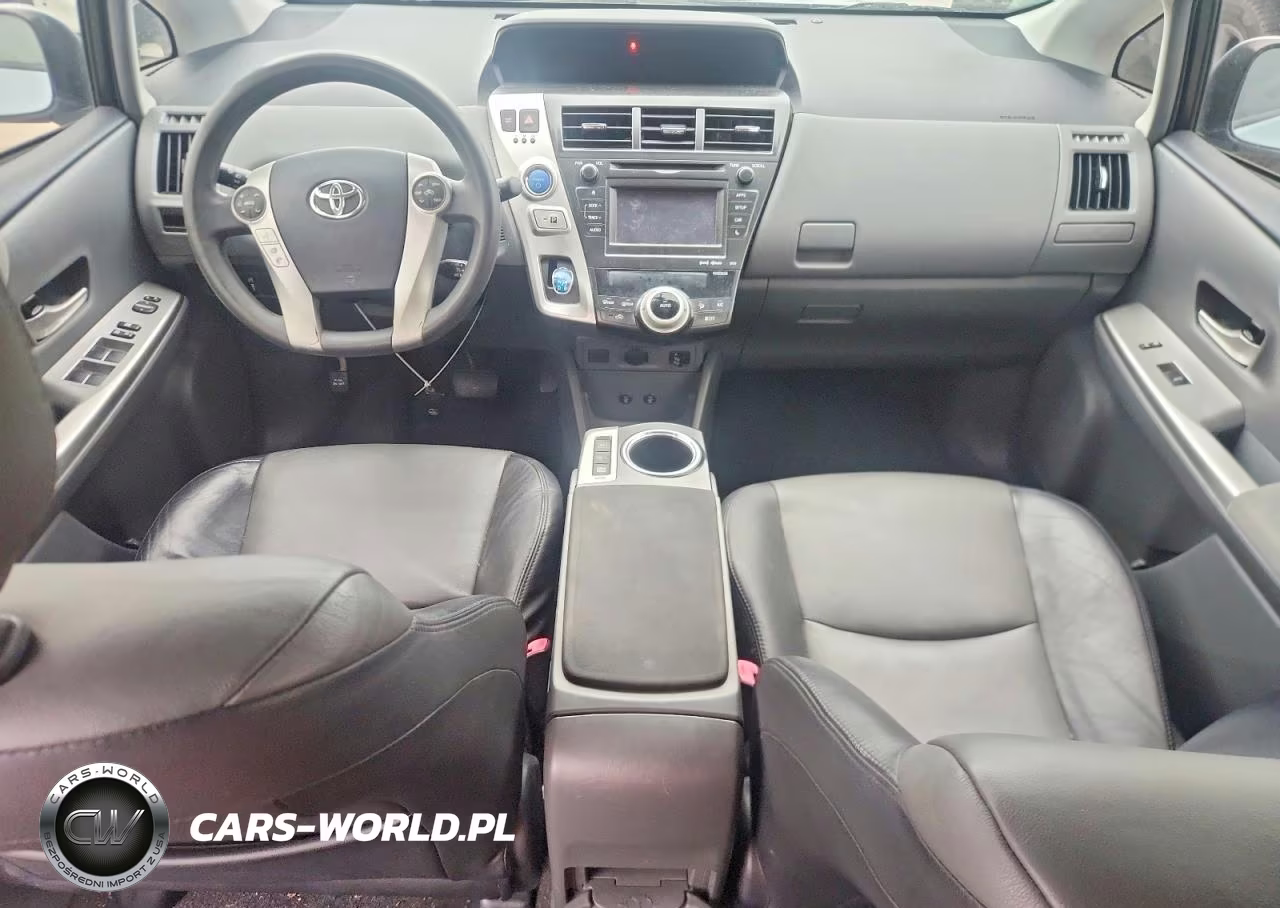2013 Toyota Prius V Three VIN:JTDZN3EU2D3228981 - 8