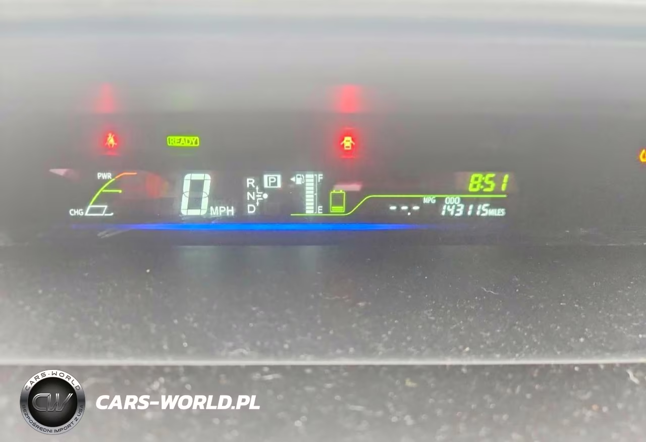 2013 Toyota Prius V Three VIN:JTDZN3EU2D3228981 - 9