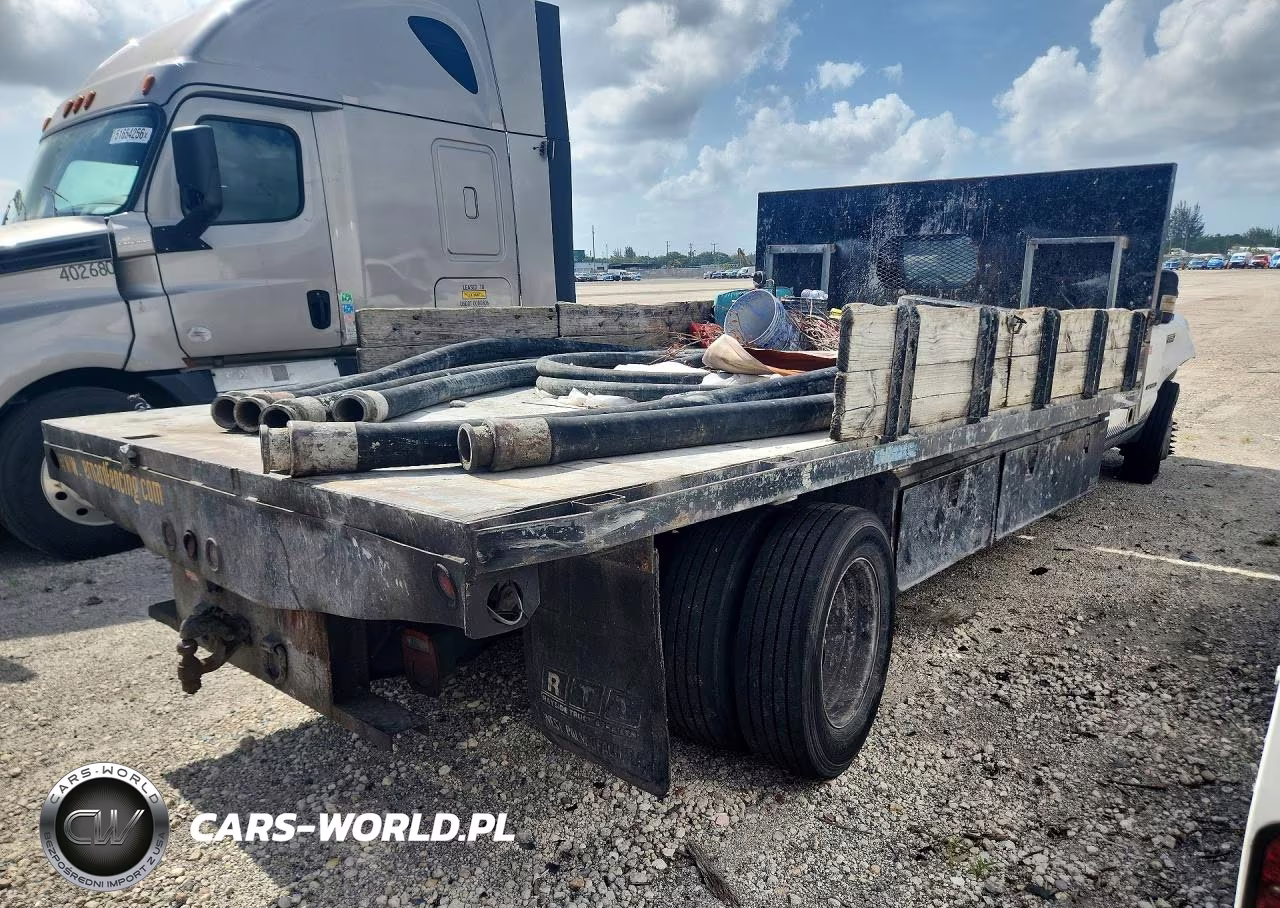 2000 Ford F550 Super Duty VIN:1FDAF56F1YED15802 - 3