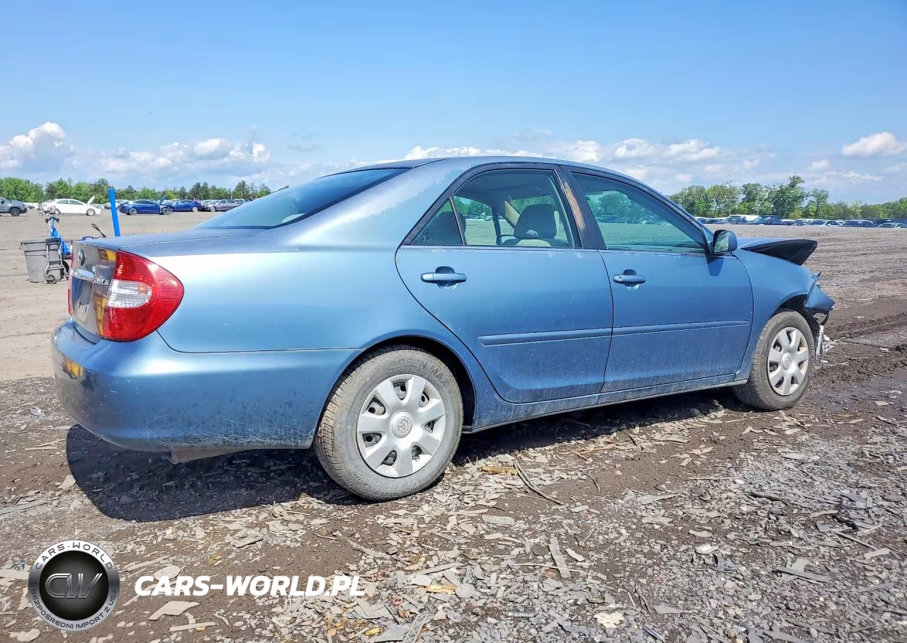 2004 Toyota Camry Le VIN:4T1BE32K64U837033 - 3