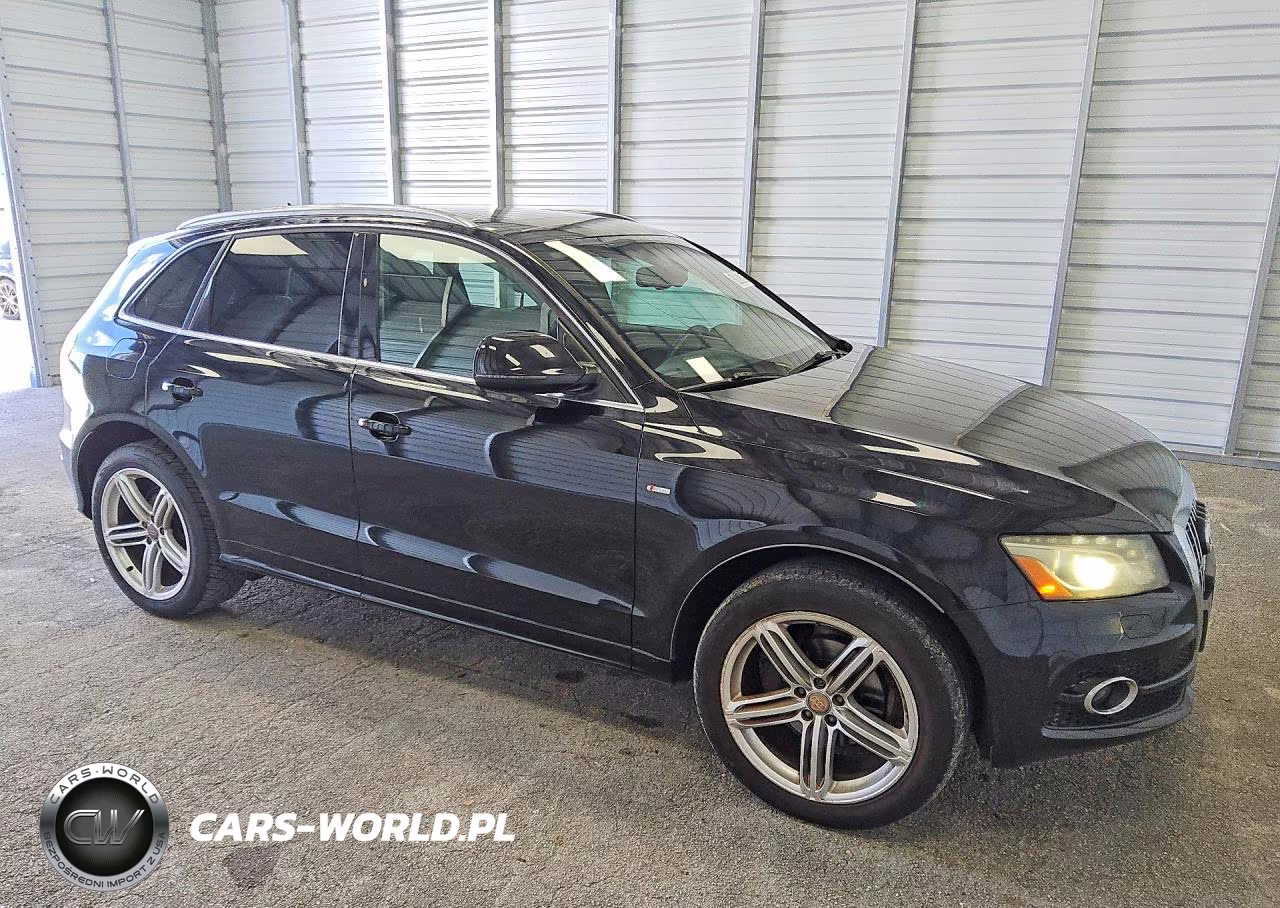 2012 Audi Q5 Prestige VIN:WA1WKAFP6CA117234 - 4