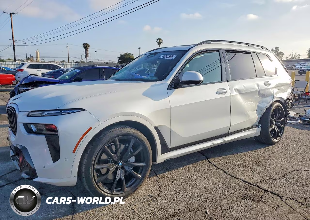 2023 BMW X7 xDrive40I – zdjęcie 1 z 13