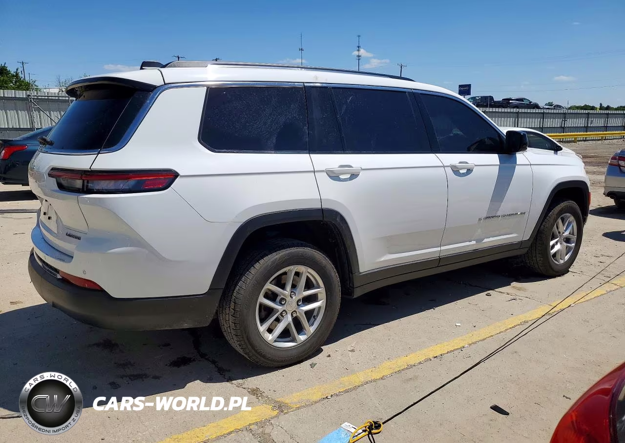 2022 Jeep Grand Cherokee L Laredo VIN:1C4RJKAGXN8620357 - 3