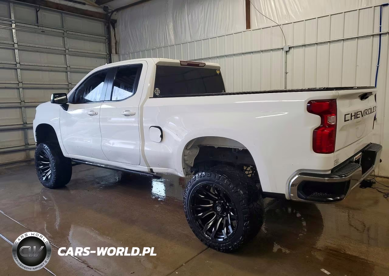 2020 Chevrolet Silverado K1500 Lt VIN:1GCRYDED3LZ137811 - 2