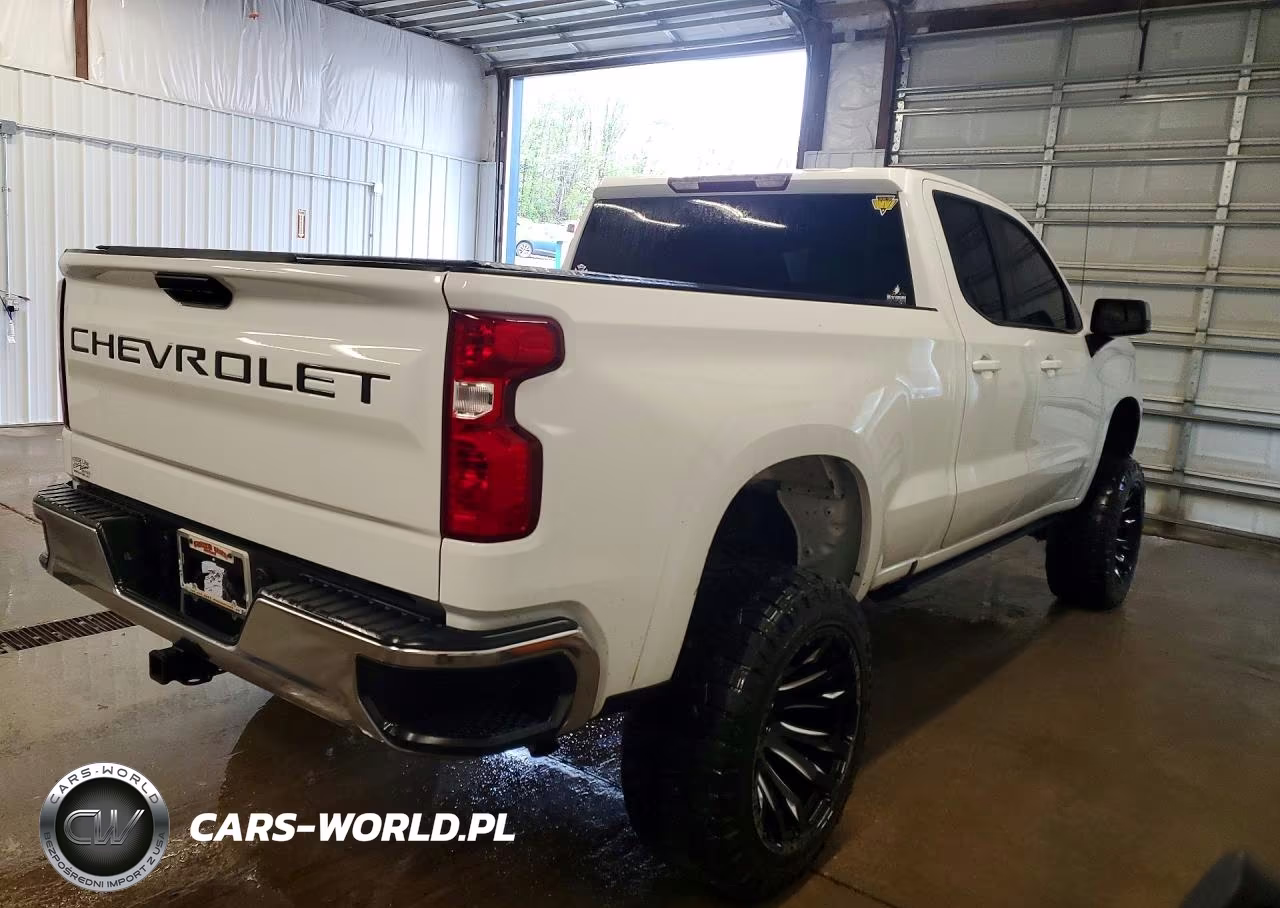 2020 Chevrolet Silverado K1500 Lt VIN:1GCRYDED3LZ137811 - 3