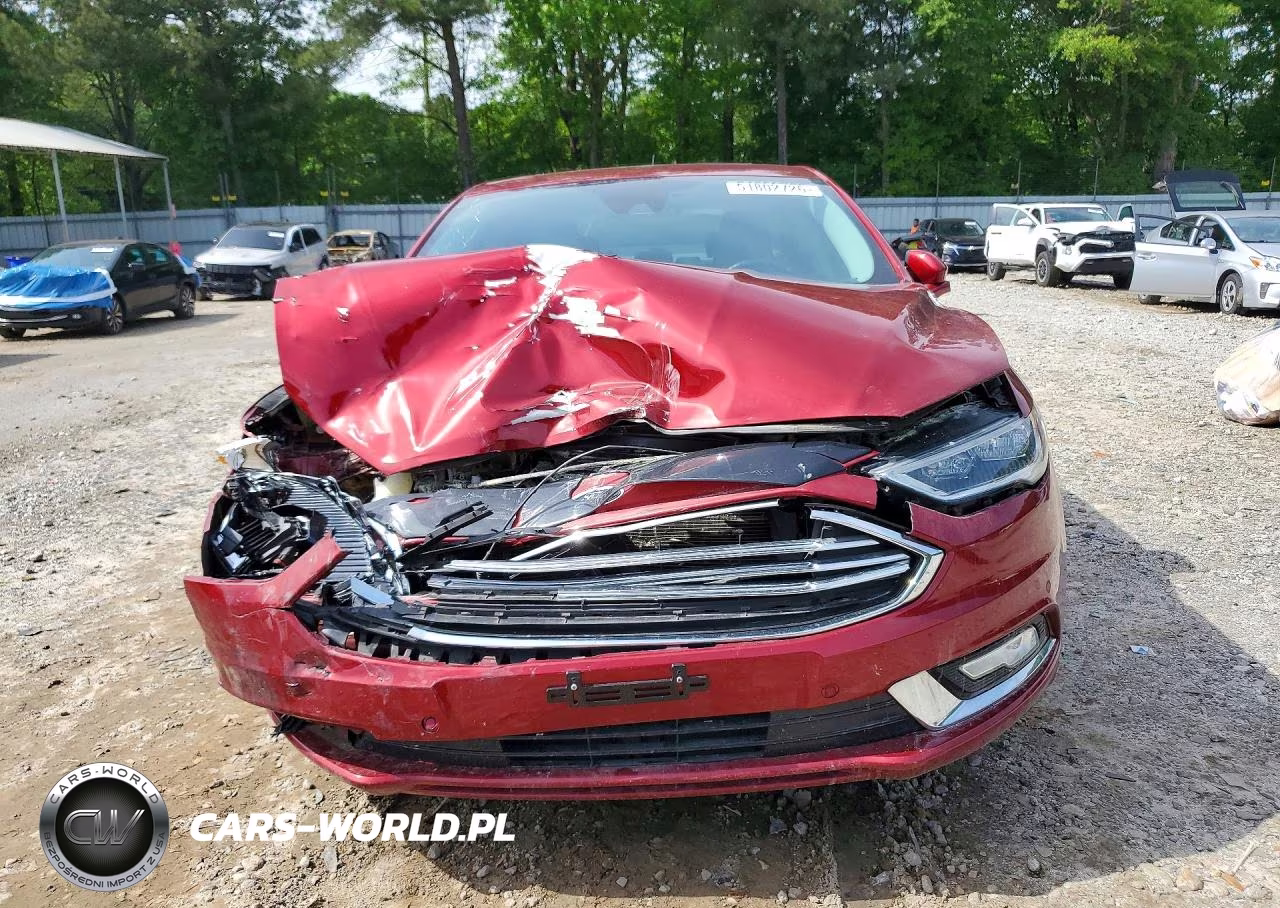 2018 Ford Fusion Titanium VIN:3FA6P0RU5JR119746 - 5