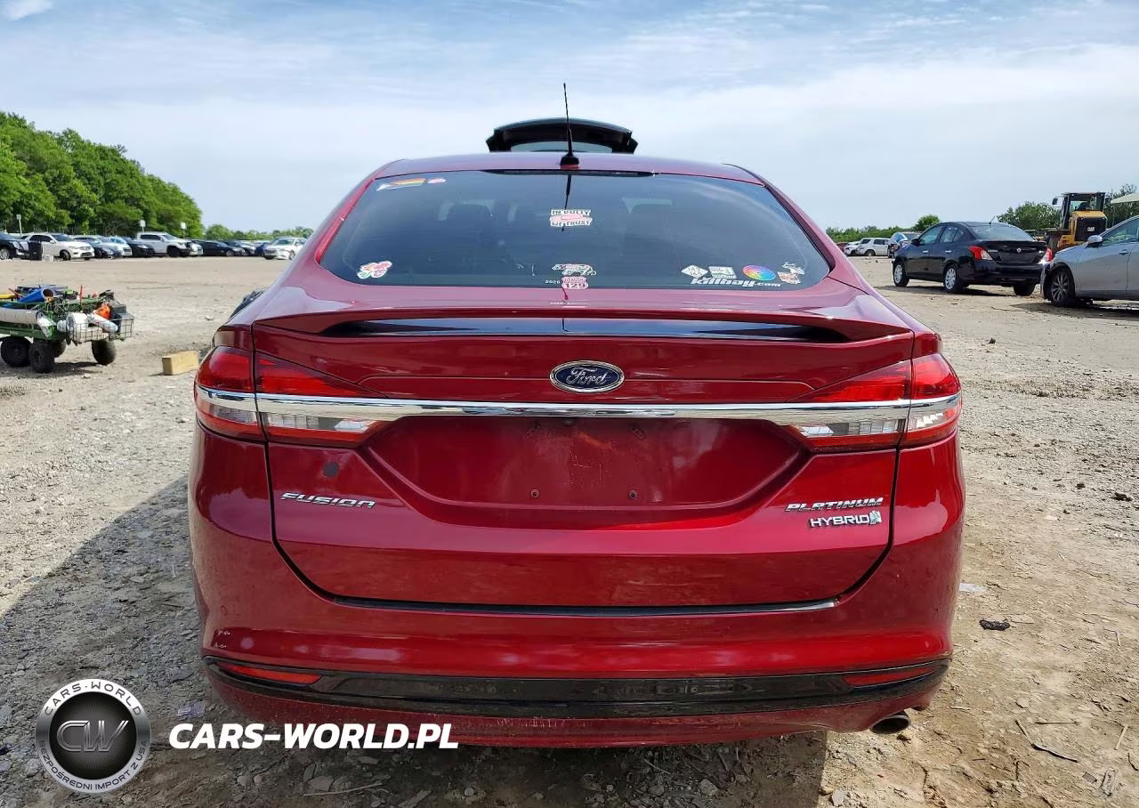 2018 Ford Fusion Titanium VIN:3FA6P0RU5JR119746 - 6