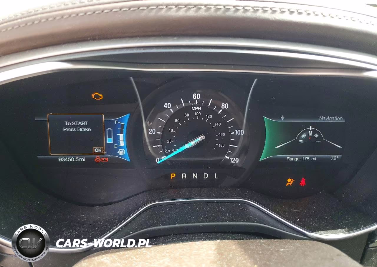 2018 Ford Fusion Titanium VIN:3FA6P0RU5JR119746 - 9