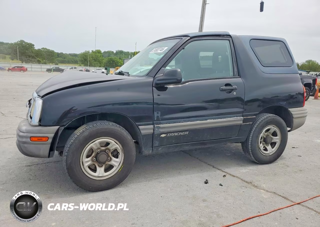 2003 Chev Tracker