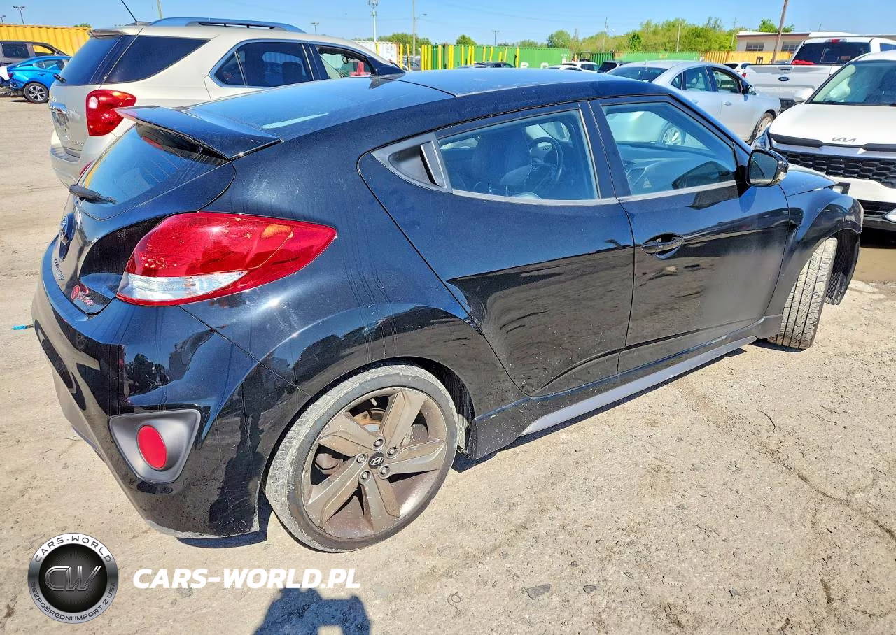 2015 Hyundai Veloster Turbo VIN:KMHTC6AE5FU230227 - 3