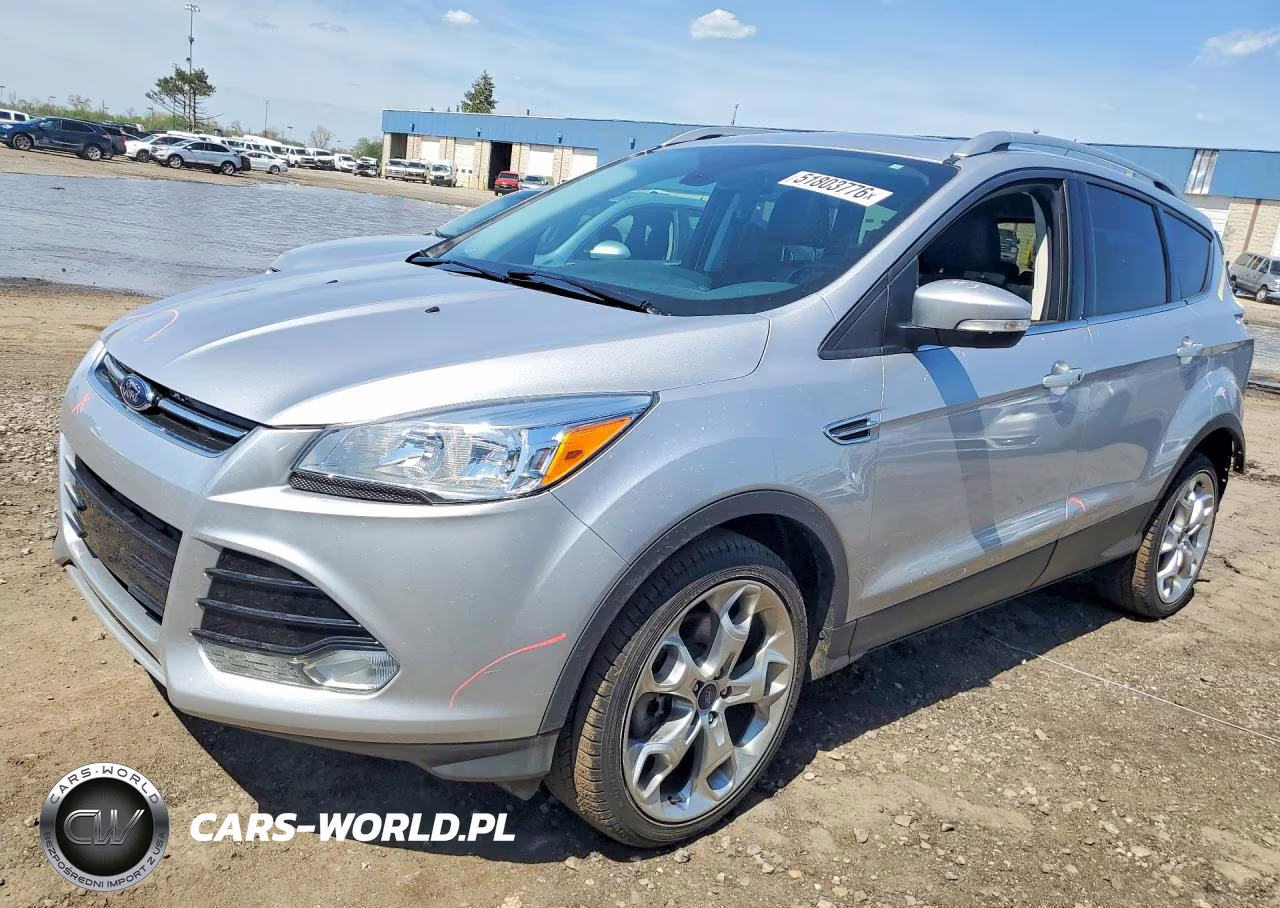 2016 Ford Escape Titanium – zdjęcie 1 z 13