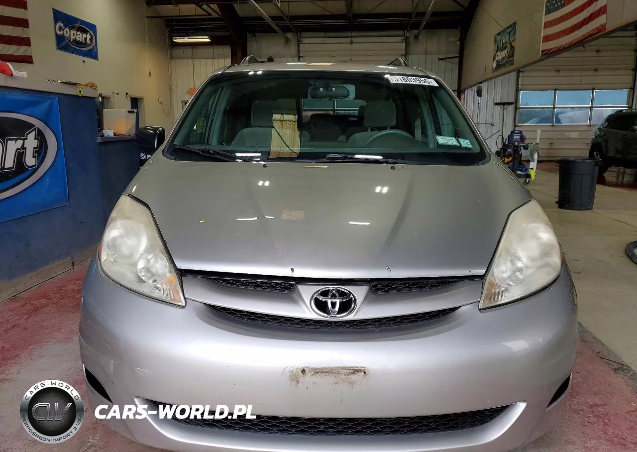 2008 Toyota Sienna Le 8-Passenger VIN:5TDZK23C18S130803 - 5