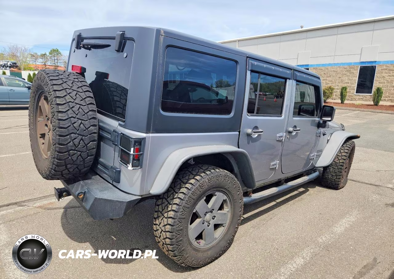 2017 Jeep Wrangler Unlimited Sport VIN:1C4HJWDG3HL670971 - 3