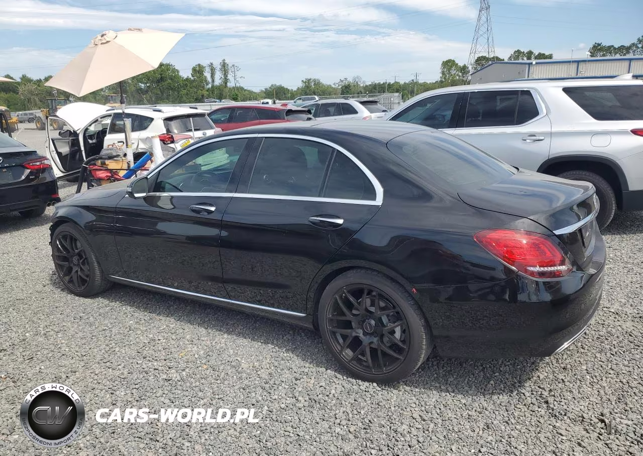 2020 Mercedes-Benz C 300 VIN:W1KWF8DBXLR572489 - 2