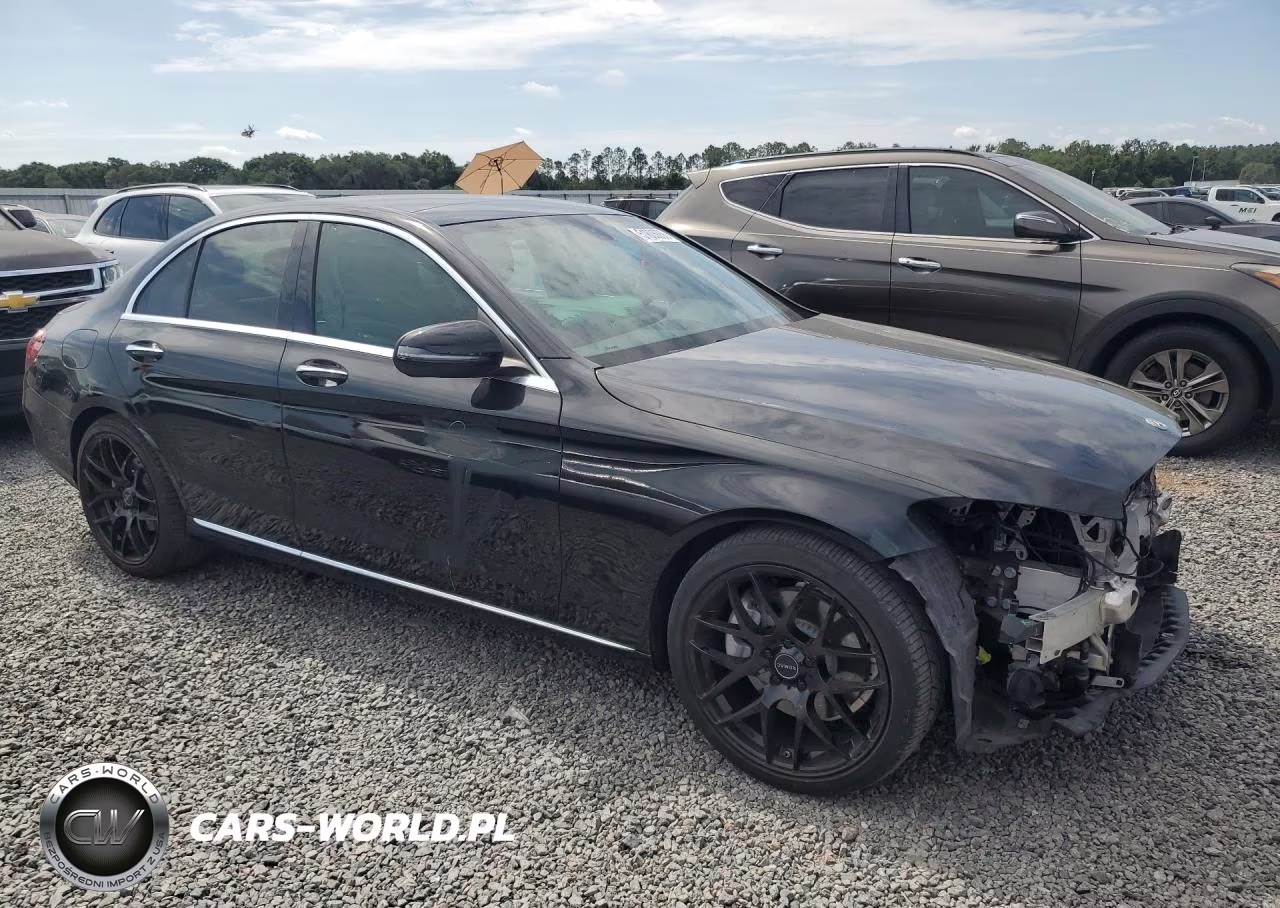 2020 Mercedes-Benz C 300 VIN:W1KWF8DBXLR572489 - 4