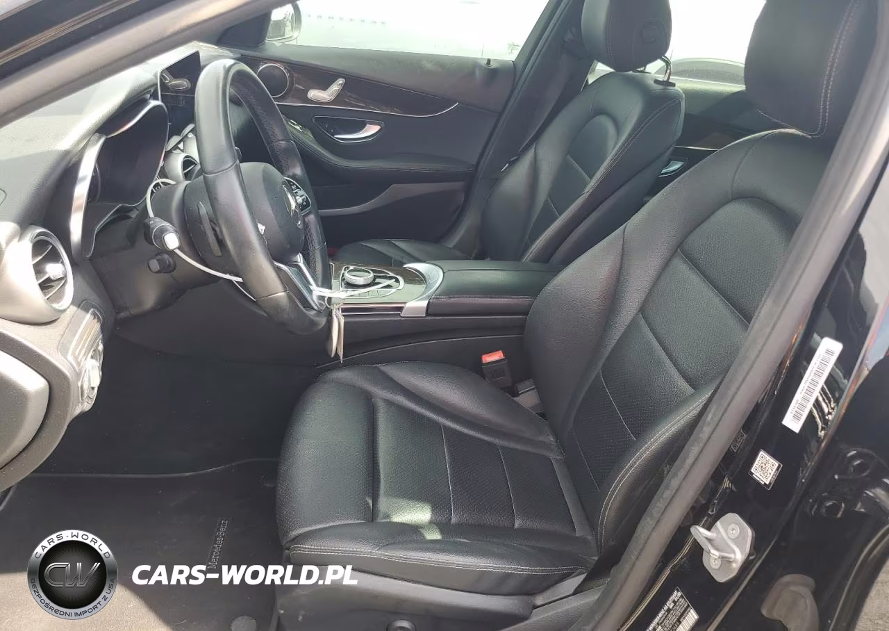 2020 Mercedes-Benz C 300 VIN:W1KWF8DBXLR572489 - 7