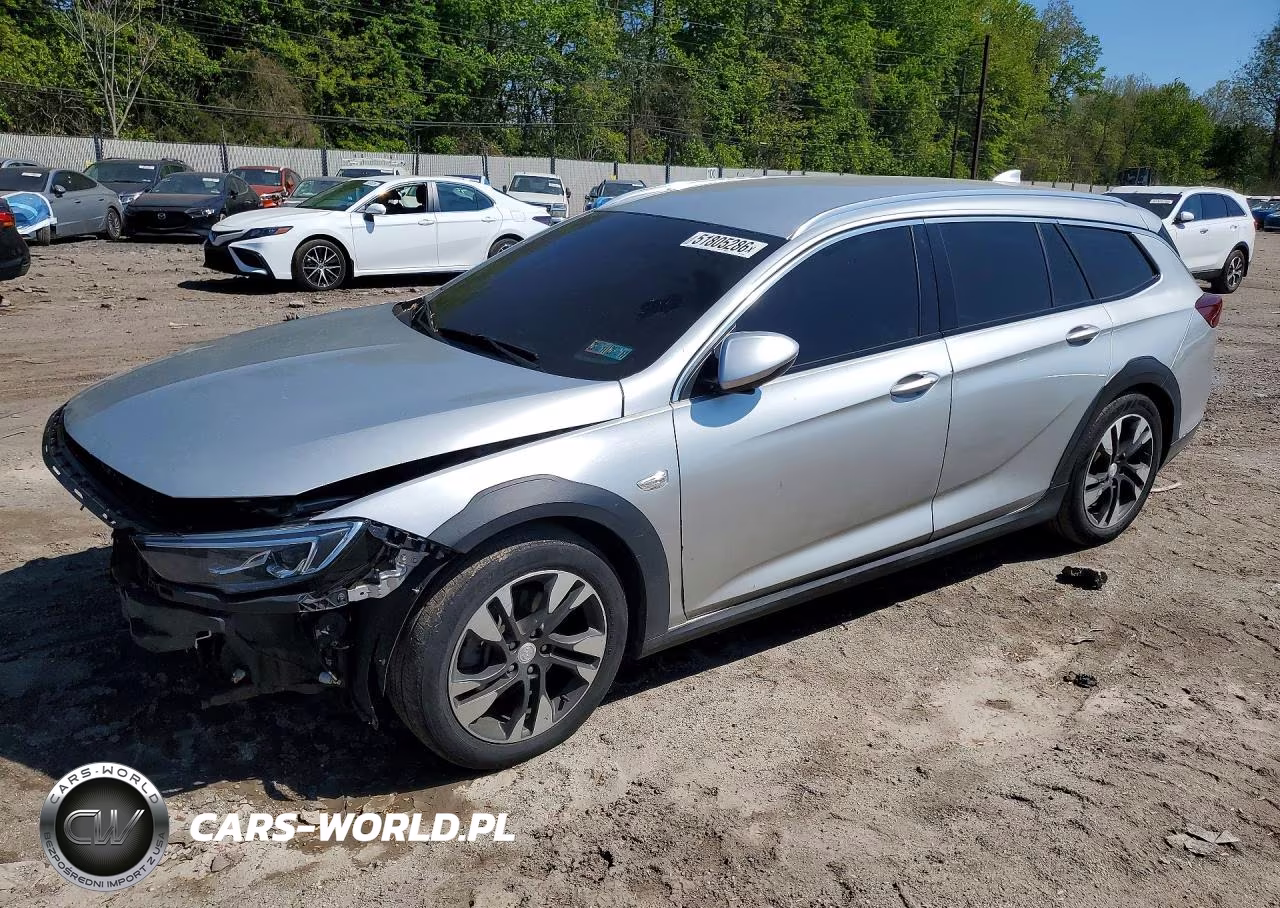 2019 Buick Regal Tourx Essence – zdjęcie 1 z 13