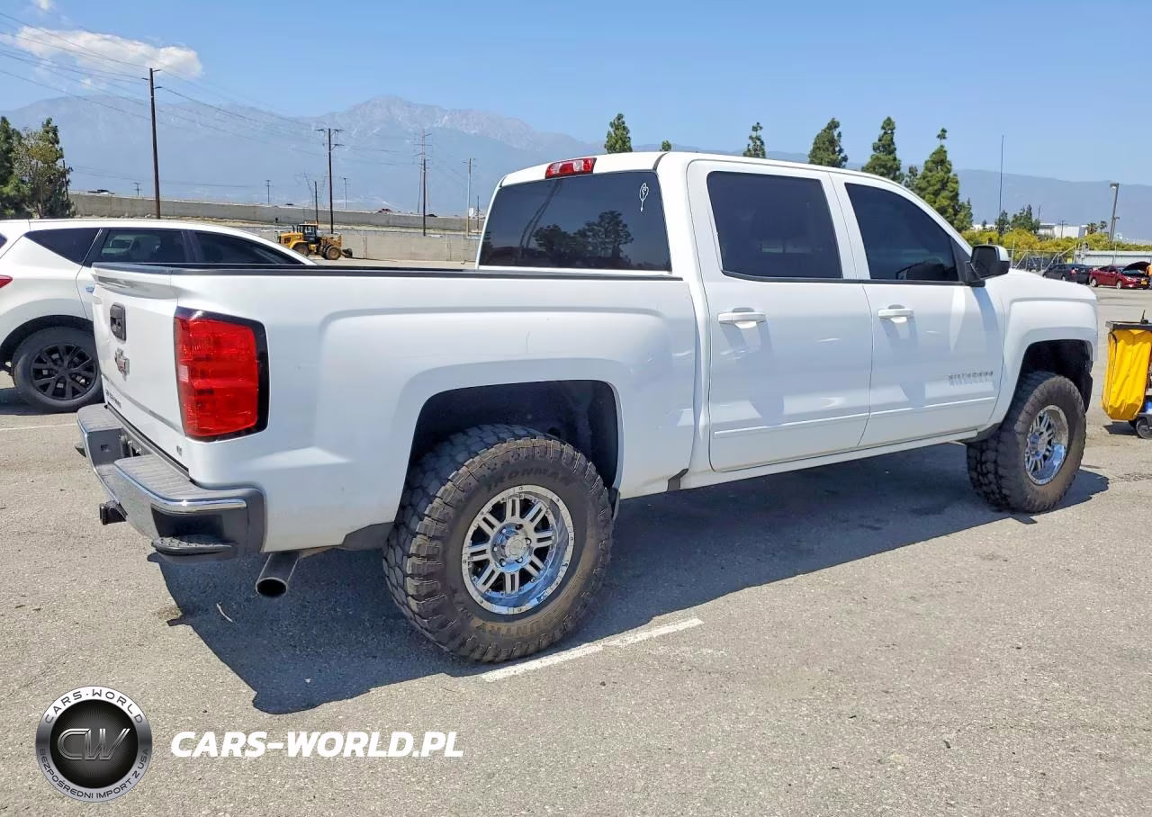 2017 Chevrolet Silverado C1500 Lt VIN:3GCPCREC2HG494396 - 3