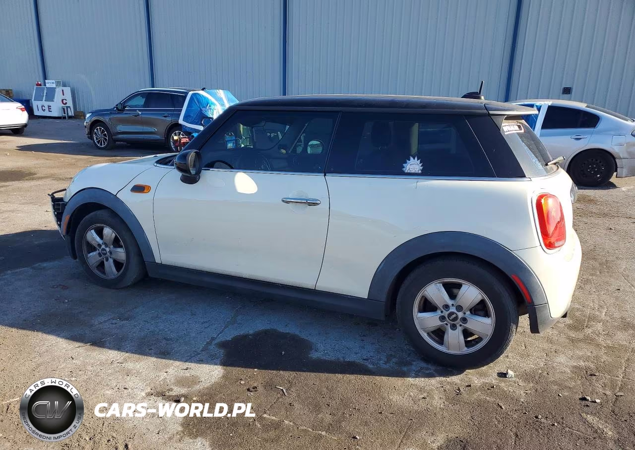 2017 Mini Cooper VIN:WMWXP5C36H2F60960 - 2