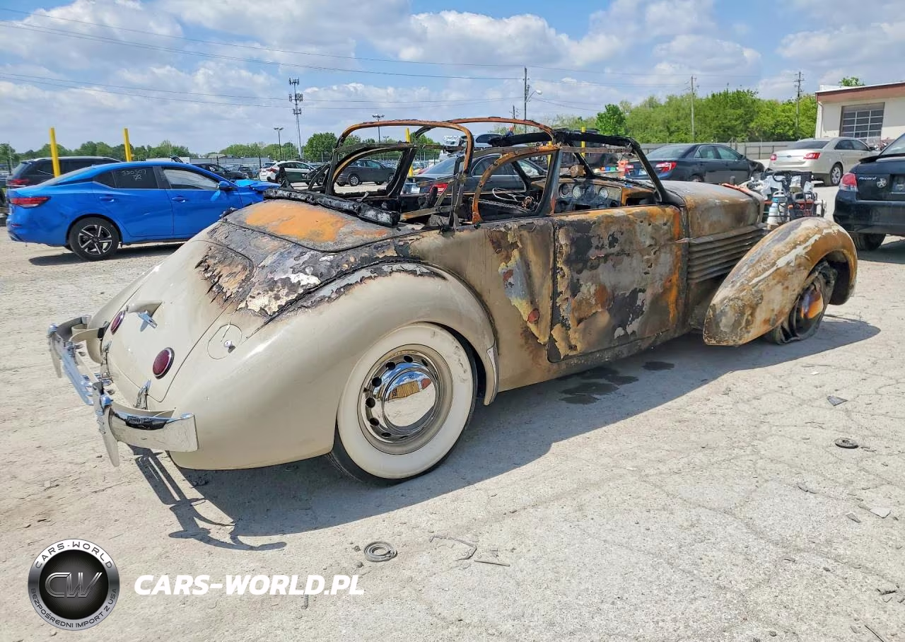 1936 Cord Cord VIN:C91149 - 3