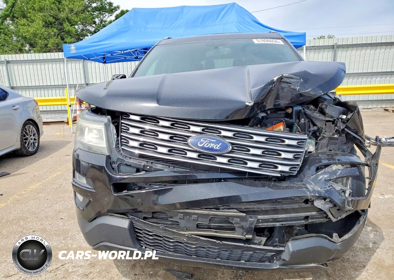2017 Ford Explorer Xlt VIN:1FM5K8D86HGD14362 - 5