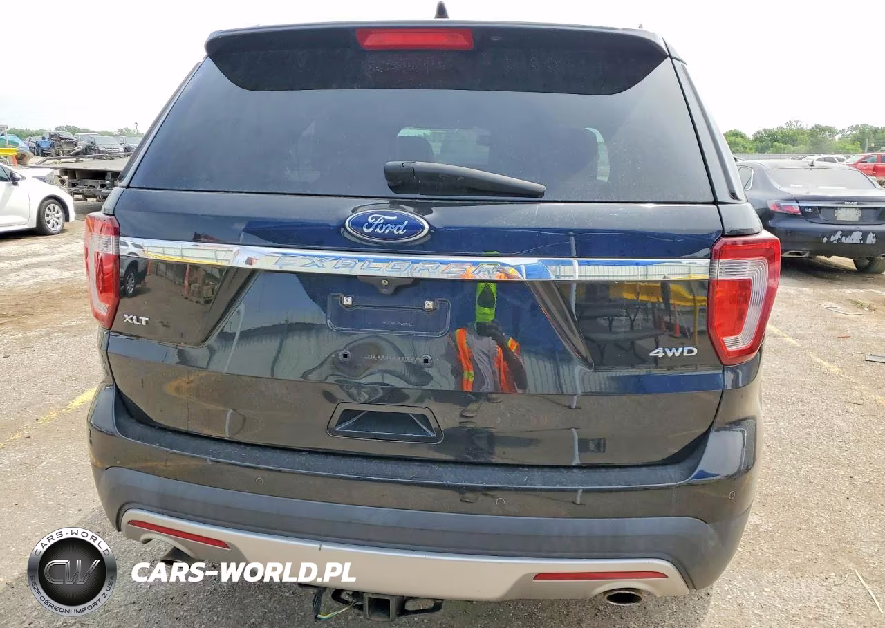 2017 Ford Explorer Xlt VIN:1FM5K8D86HGD14362 - 6
