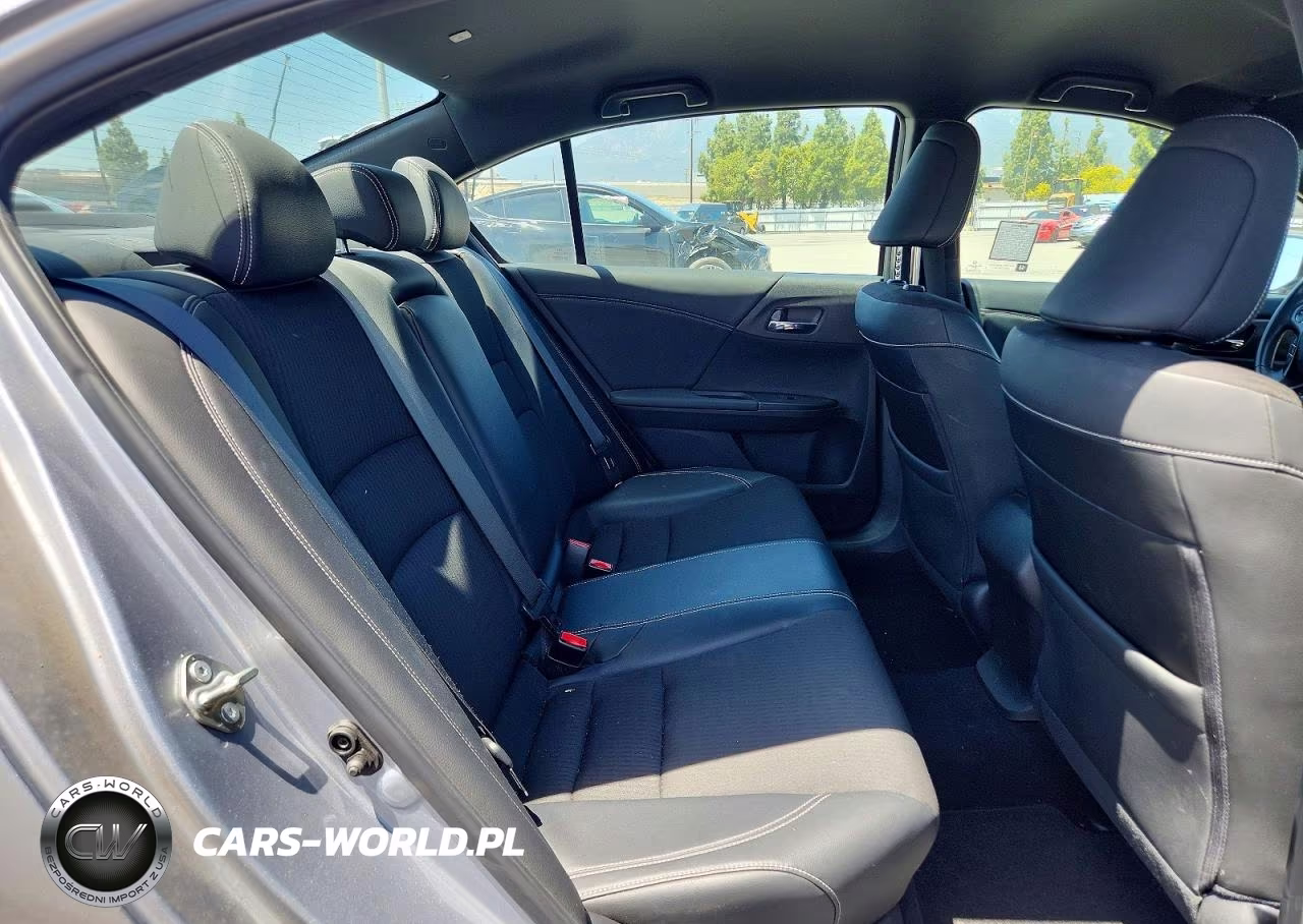 2017 Honda Accord Sport VIN:1HGCR2F57HA281741 - 10