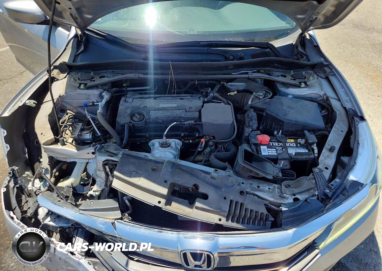 2017 Honda Accord Sport VIN:1HGCR2F57HA281741 - 11