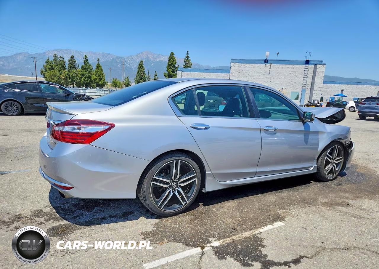 2017 Honda Accord Sport VIN:1HGCR2F57HA281741 - 3