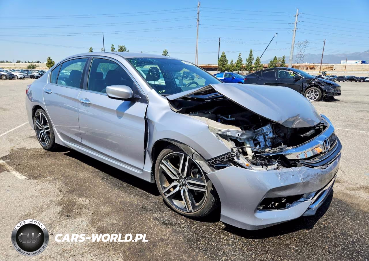 2017 Honda Accord Sport VIN:1HGCR2F57HA281741 - 4