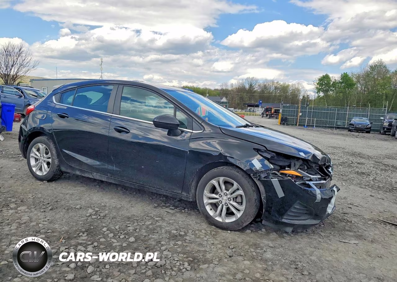 2019 Chevrolet Cruze Lt VIN:3G1BE6SM6KS591937 - 4