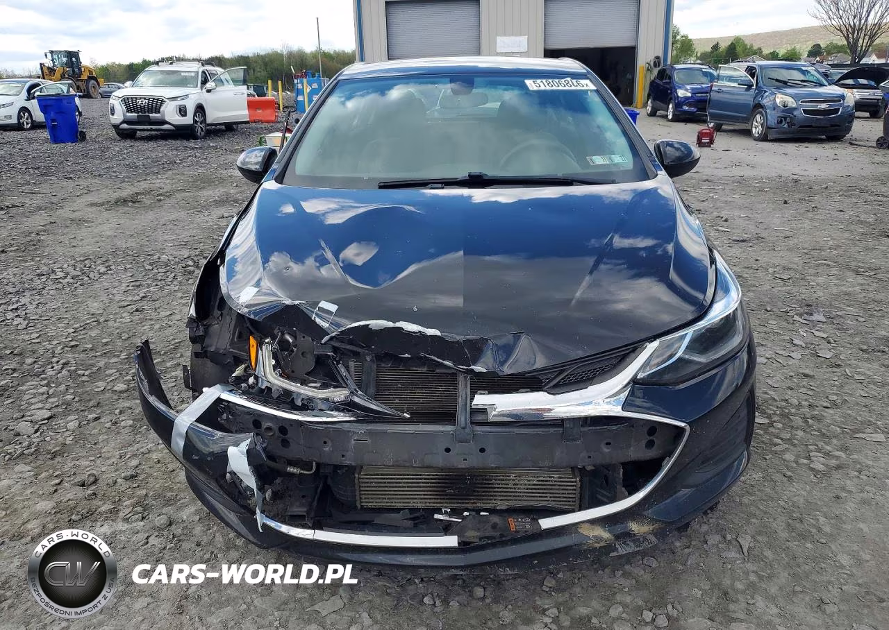2019 Chevrolet Cruze Lt VIN:3G1BE6SM6KS591937 - 5